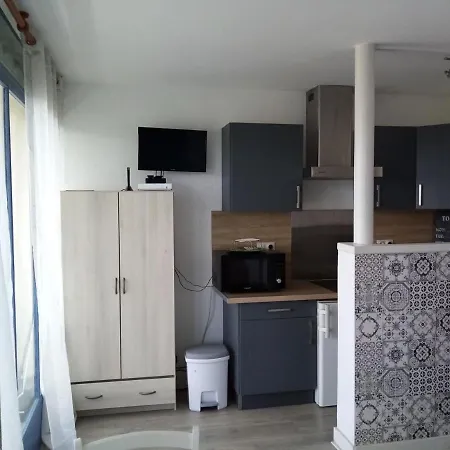 Cosy Studio On The With Ocean Views Appartement